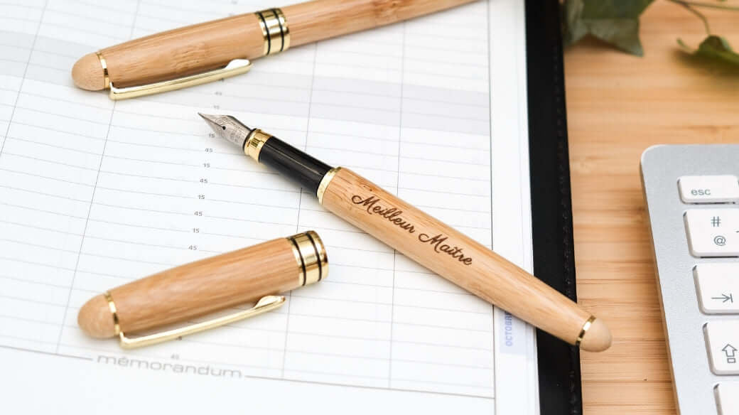 Pourquoi offrir un stylo en bambou personnalisé ?