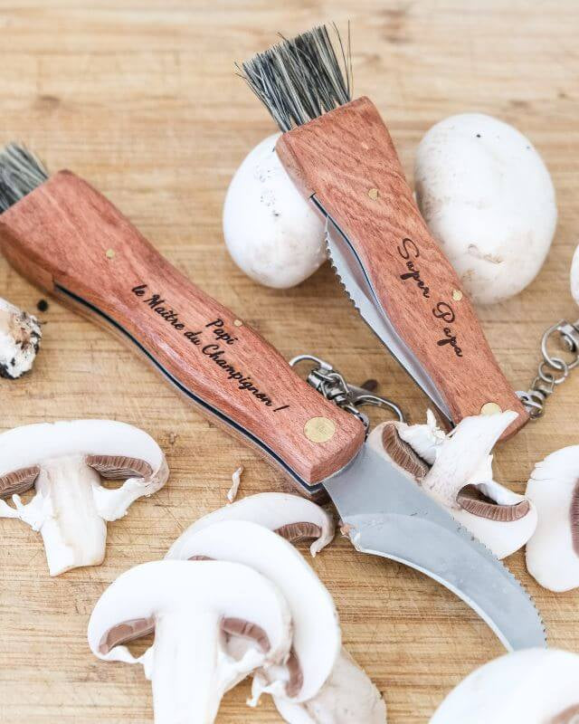 Couteau à Champignon 22cm à Personnaliser - My Bambou avec poignée en bois Rosewood et champignons frais.