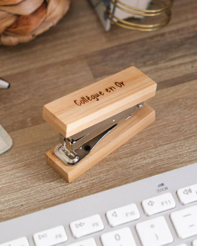 Agrafeuse à Personnaliser en Bambou