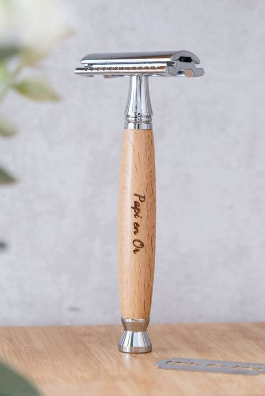 Rasoir de Sûreté à Personnaliser - My Bambou avec manche en bois naturel et tête en alliage de zinc.