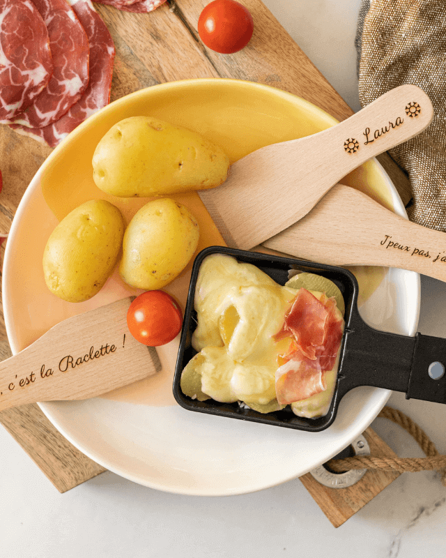 Spatule à Raclette Personnalisée en bois de hêtre - My Bambou