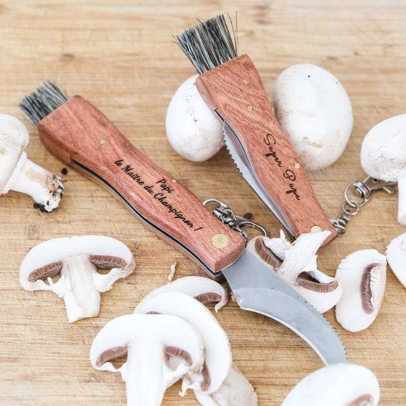 Couteau à Champignon 22cm à Personnaliser - My Bambou avec poignée en bois Rosewood et champignons frais.