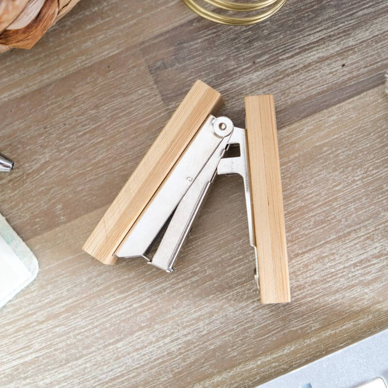 Agrafeuse à Personnaliser en Bambou