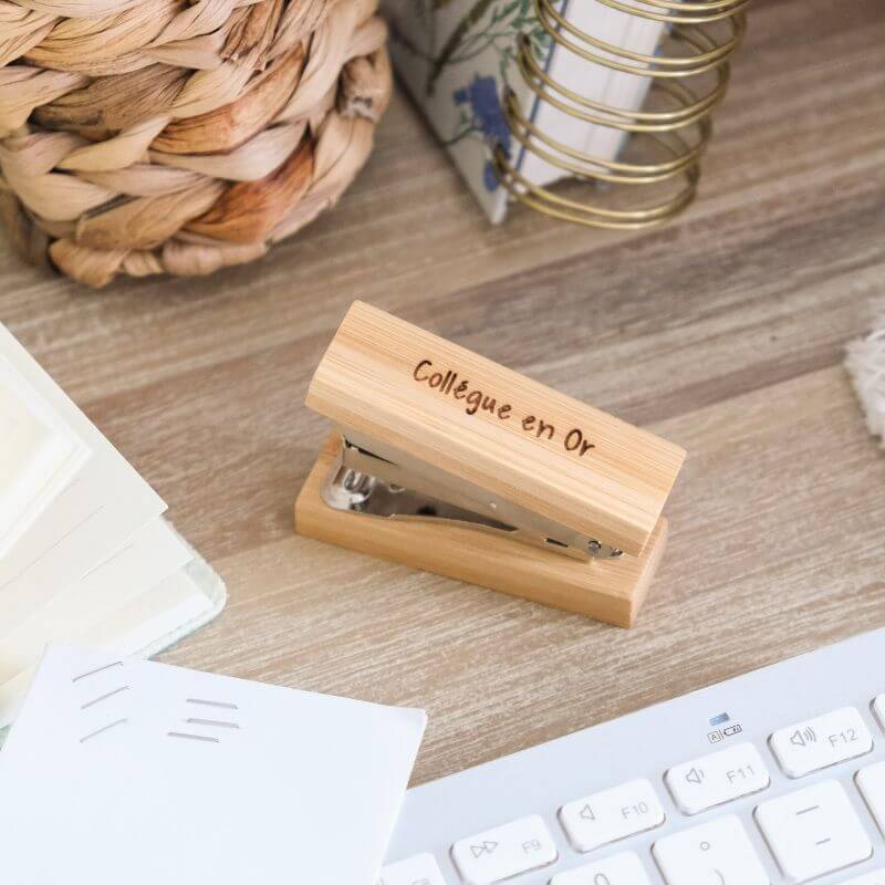 Agrafeuse à Personnaliser en Bambou