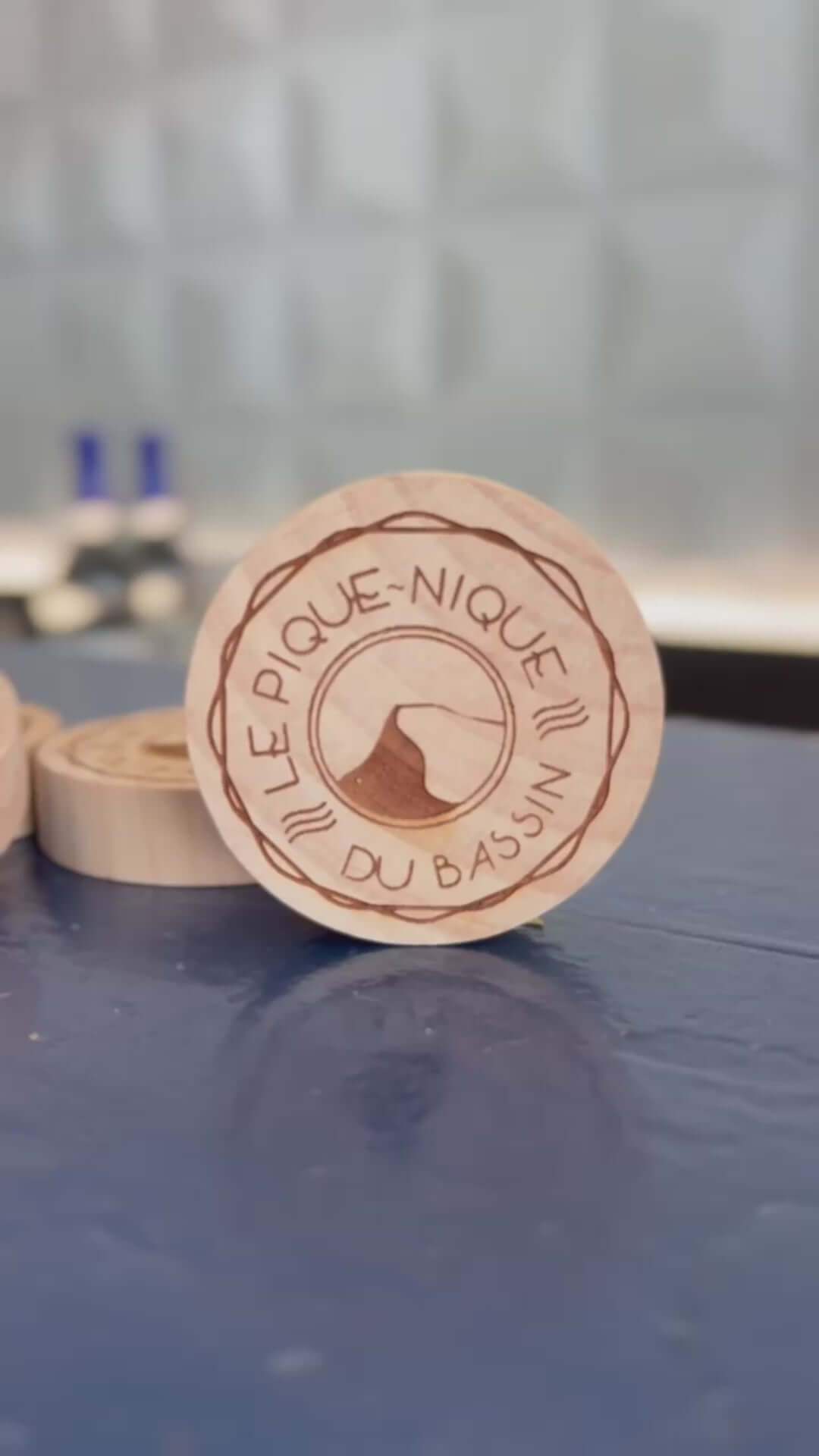 Décapsuleur Rond Personnalisé en Bois - My Bambou